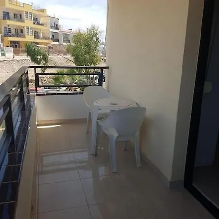 With Balcony And Pools In Playa Paraiso شقة أذيخي